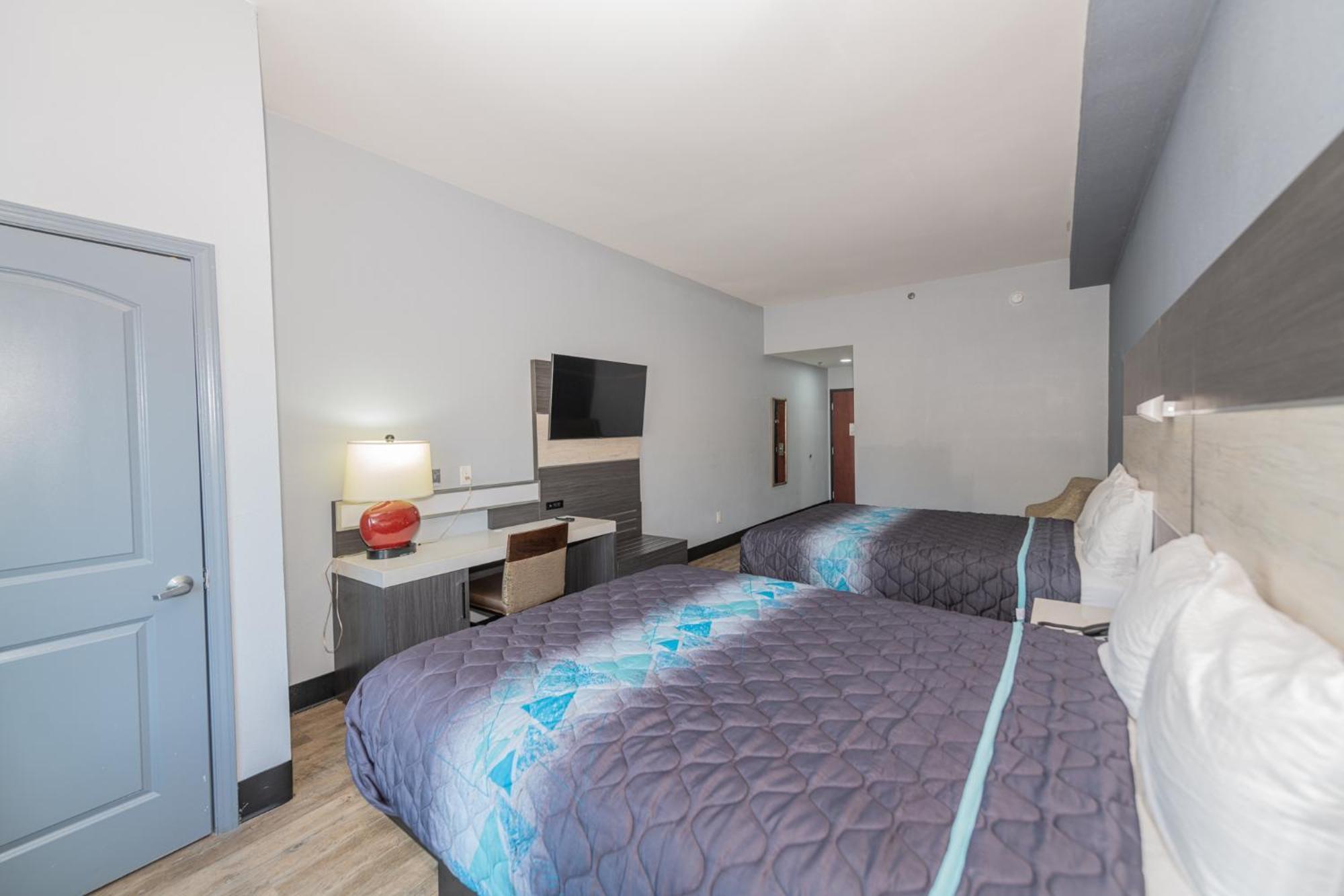 Jamestown Inn & Suites Riverdale Esterno foto